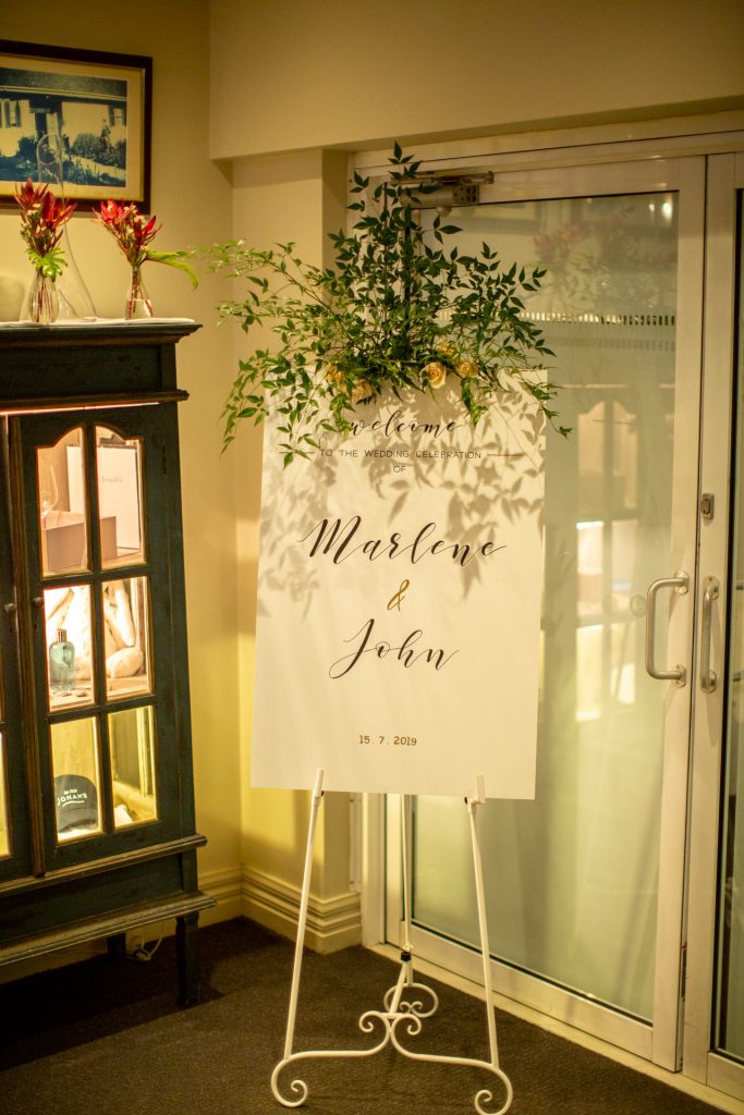 Welcome to wedding sign